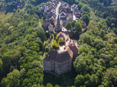 La vieille ville de La Petite Pierre vue du ciel